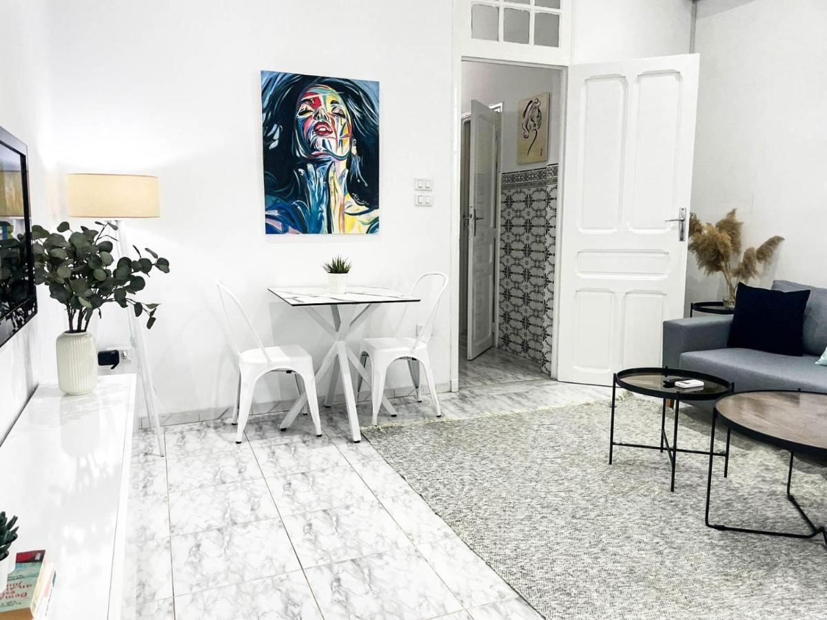Cosy Apartment In La Marsa Corniche - Beach Bagian luar foto